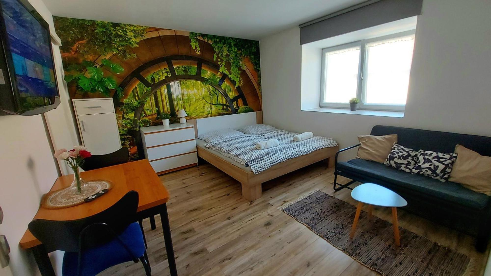 Utulna Garsonka * Týn nad Vltavou